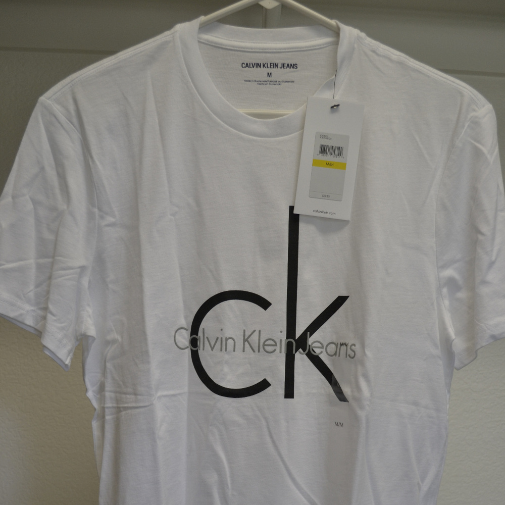 NWT Calvin Klein Jeans Men Ck Logo Graphic Short S